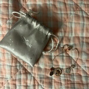 Disney LILO and Stitch silver bracelet with pouch NWOT Ohana